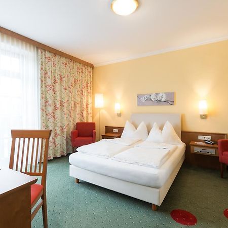 Kurhotel St. Josef Durrnberg Bagian luar foto