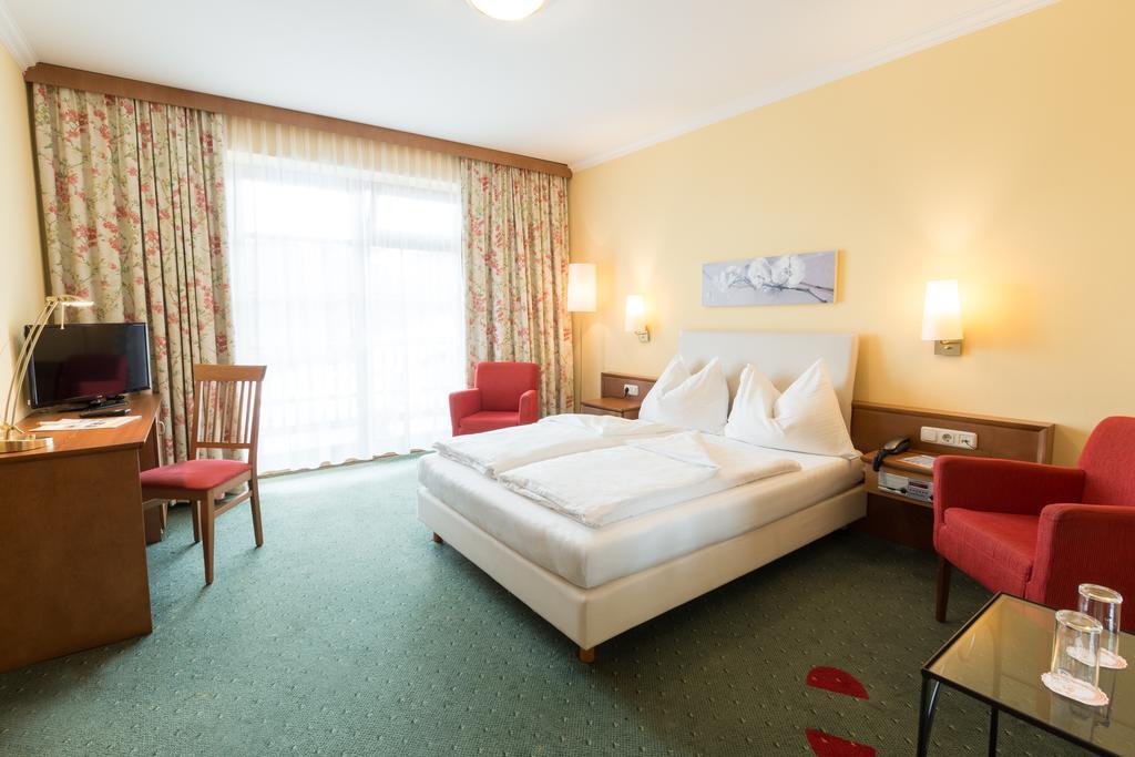 Kurhotel St. Josef Durrnberg Bagian luar foto