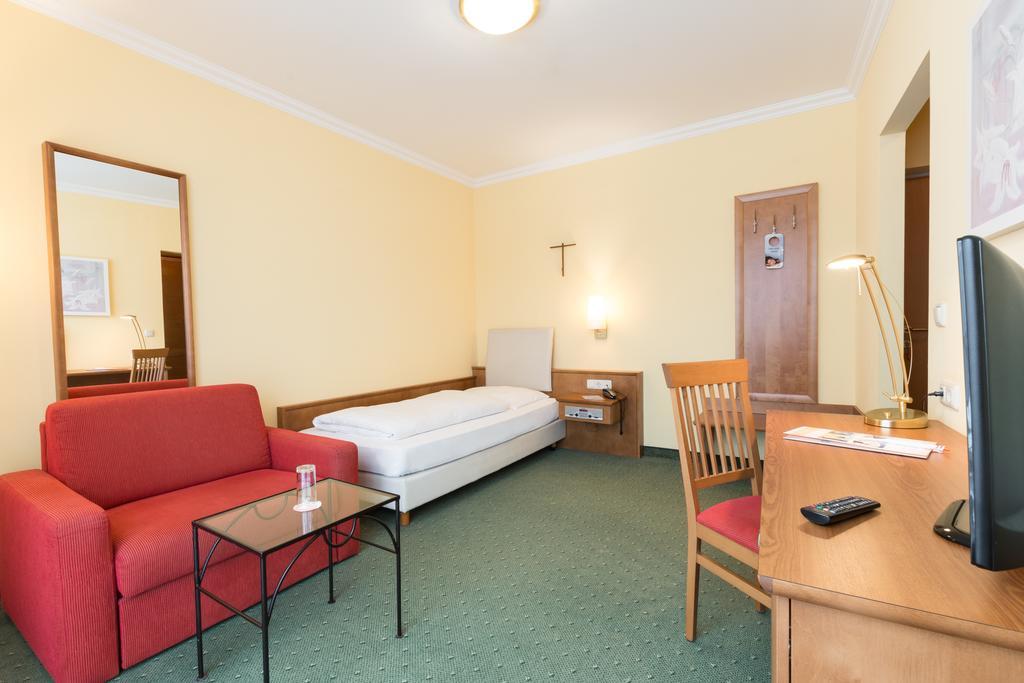 Kurhotel St. Josef Durrnberg Bagian luar foto